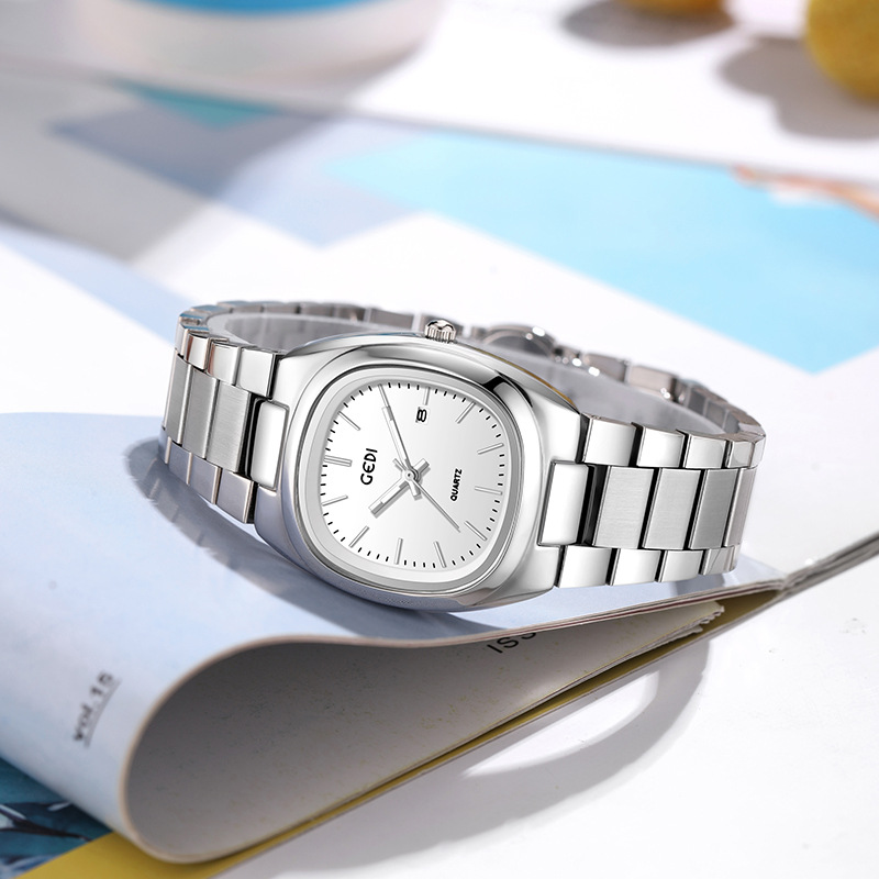 Luxury Watch For Girls - ساعة يد نسائية أنيقة من UTHAI