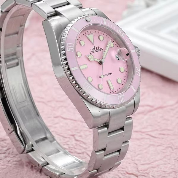 ساعة كوارتز أنيقة للسيدات من A - مراجعة Luxury Watch Japan وسعره