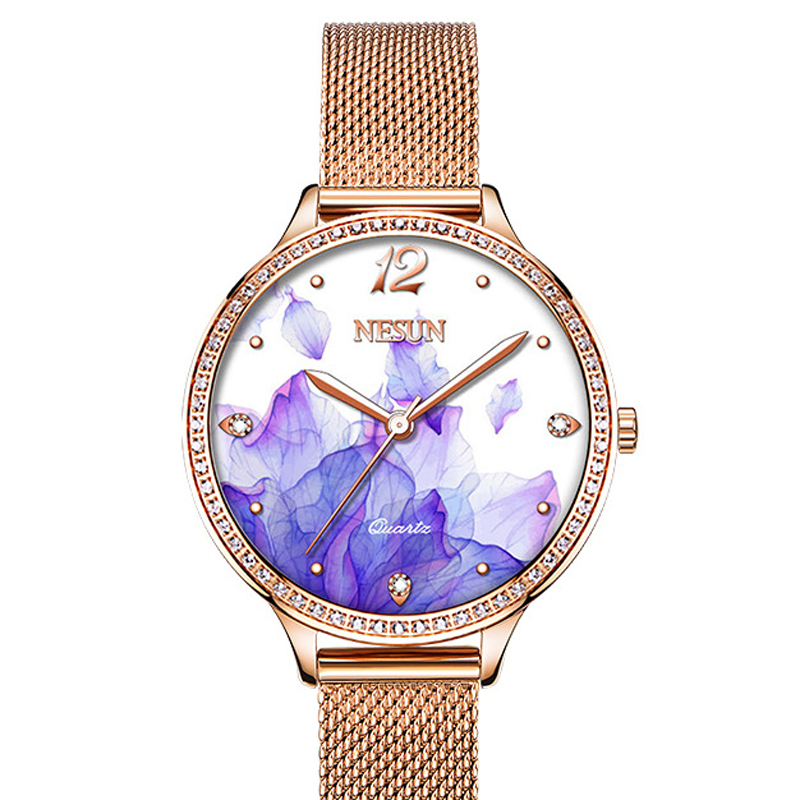 ساعة نسائية فائقة النحافة من ن - مراجعة Luxury Watch Japan وسعره